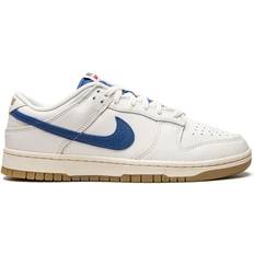 Nike Dunk Low SE - Sail/Dark Marina Blue/University Red