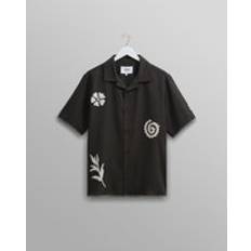 Wax London Didcot Shirt Black/Beige Doodle Applique