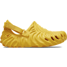 Women - Yellow Slippers & Sandals Crocs Salehe Bembury X The Pollex - Yoke