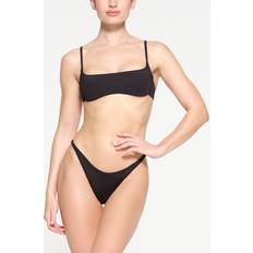 XXS Bikini Tops SKIMS Micro Scoop Bikini Top Black Signature Onyx