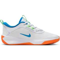 Nike Omni Multi-Court GS - White/Vapour Green/Total Orange/Photo Blue