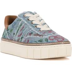 Vince Camuto Reilly Sneaker Women's Sky Blue Sneakers