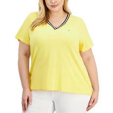 Tommy Hilfiger Contrast Trim V-Neck Top Plus Size - Snapdragon