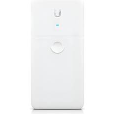 Ubiquiti Long-Range Ethernet Repeater