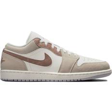 Men - Nike Air Jordan 1 Shoes Nike Air Jordan 1 Low SE M - Legend Light Brown/Sail/Neutral Grey/Archaeo Brown