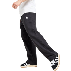 Nike Trefoil Essential Pants - Black