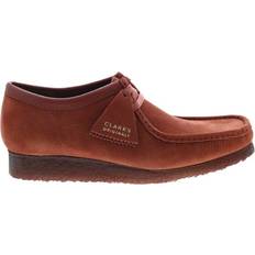 Men - Red Moccasins Clarks Men's Oxfords Burgundy Burgundy Wallabee Nubuck Oxford Men