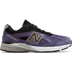 New Balance 990v4 M - Black with Wild Indigo