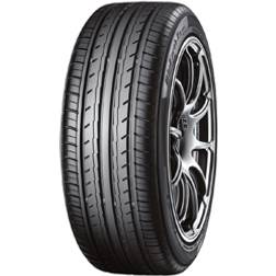 Yokohama BluEarth-ES ES32A 235/45 R17 97V