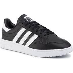 Adidas Team Court - Core Black/Cloud White/Core Black