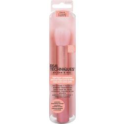 Real Techniques Light Layer Complexion Brush 220