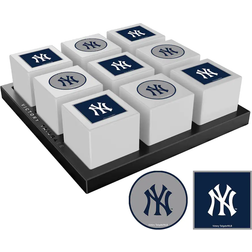 Victory Tailgate New York Yankees Tic-Tac-Toe Game