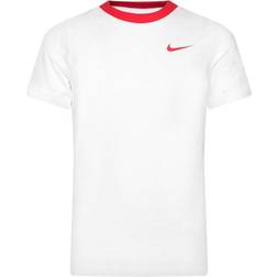 Nike Sportswear Older Kids' (Boys' T-Shirt