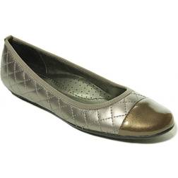 Women VANELi Serene Flat