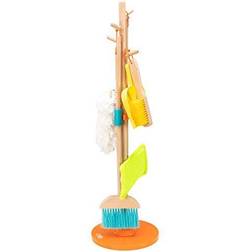 Fat Brain Toys Cleaning Set Sweep, Scrub, and Shine Cleaning Set Imaginative Play for Ages 3 to 4