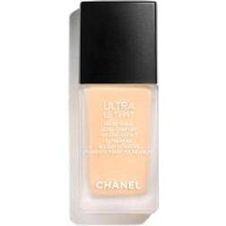 Chanel ULTRA LE TEINT FLUIDE Flüssige Foundation