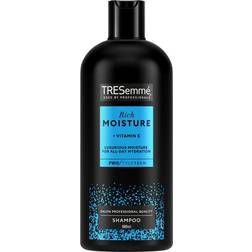 TRESemmé Rich Moisture Shampoo 680ml
