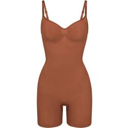 SKIMS Seamless Sculpt Mid Thigh Bodysuit - Bronze