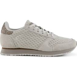 Woden Damen Ydun Sneaker Ecru Größen