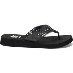 Yellow Box Women's Wally Flip-Flops