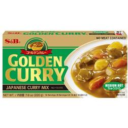 S&B Golden Curry Medium Hot 220g