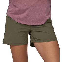 Patagonia Women's Quandry Short 5" Basin Green Shorts