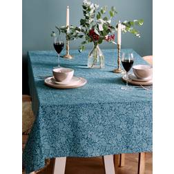 Catherine Lansfield Majestic Stag Tablecloth Green