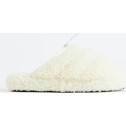 H&M Ladies White Teddy slippers 9-10.5