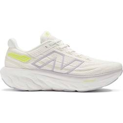 New Balance Fresh Foam X 1080v13 W - Sea Salt/Gray Violet