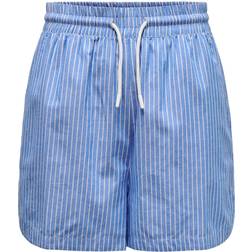 Only Arja Mid Waist Shorts - Blue/Infinity