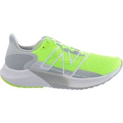 New Balance FuelCell Propel v2 W - Green