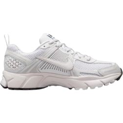 Nike Vomero 5 GS - White/Black/Sail/Vast Grey