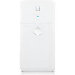 Ubiquiti Long-Range Ethernet Repeater