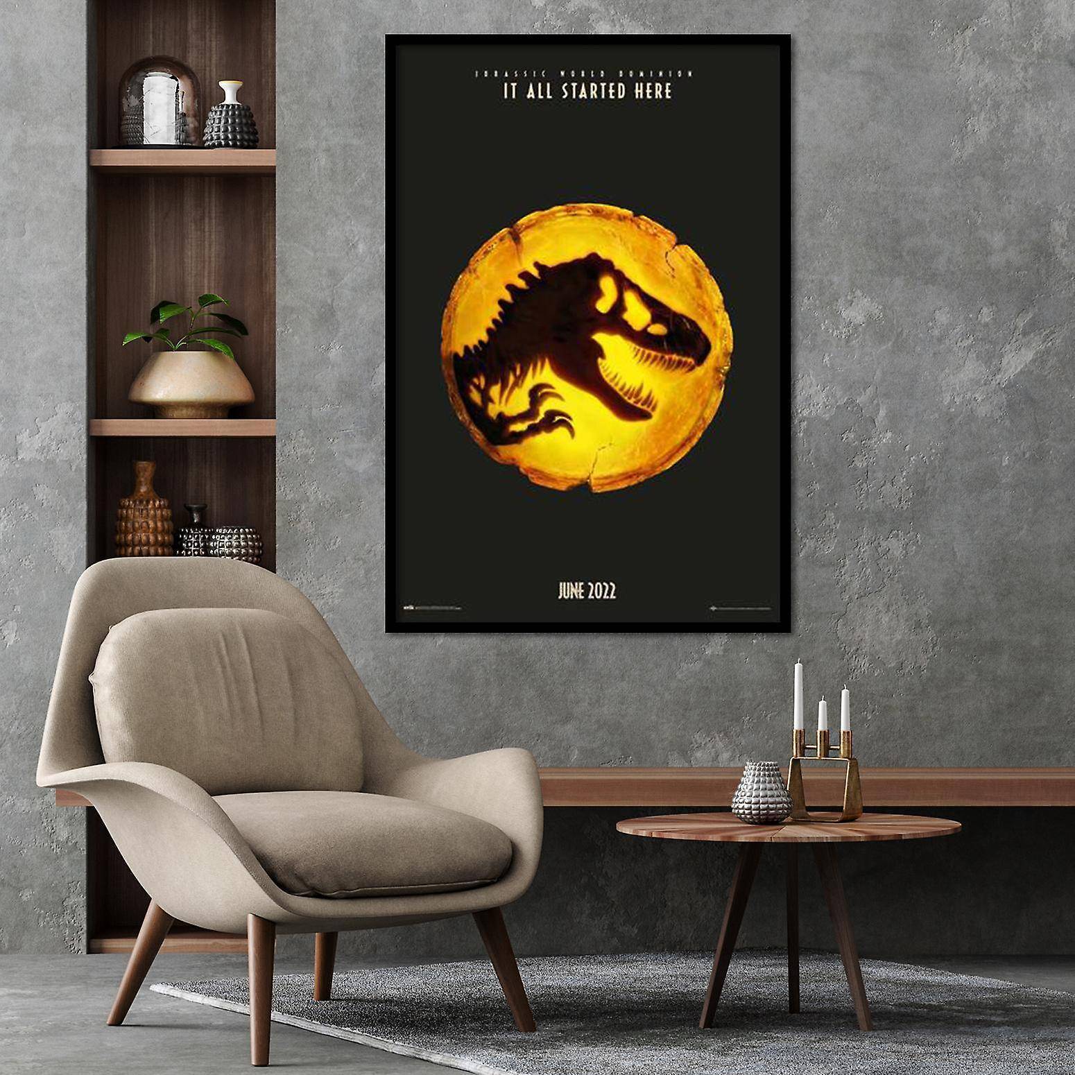 Close Up Jurassic World Dominion Golden Golden Poster • Price 