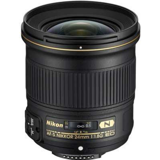 Nikon AF-S NIKKOR 24-70mm F2.8G ED • Find prices »