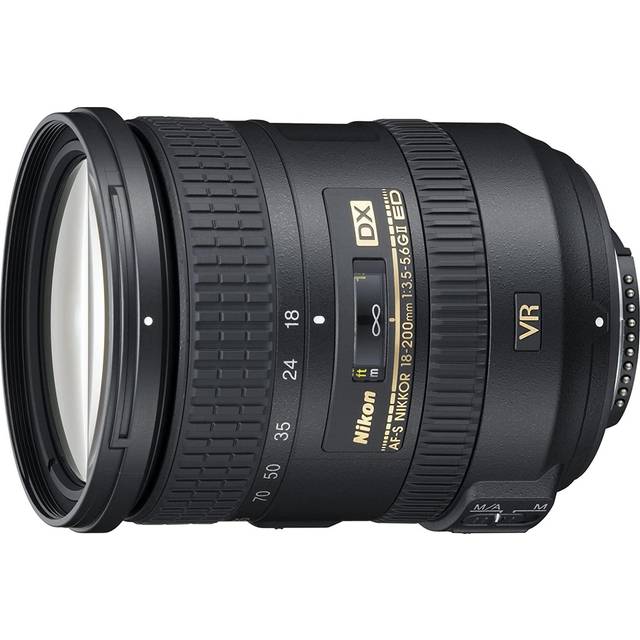 Nikon AF-S DX Nikkor 18-200mm F3.5-5.6G ED VR II