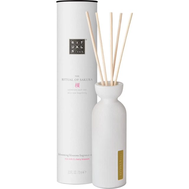 https://www.pricerunner.com/product/640x640/3002442529/Rituals-The-Ritual-of-Sakura-Mini-Fragrance-Sticks-70ml.jpg?ph=true